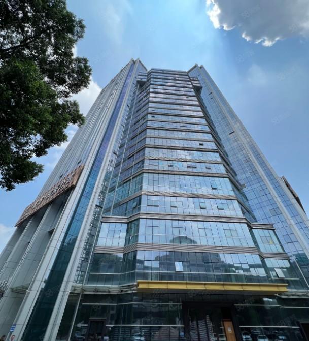 华雅国际财富中心（长沙入驻最高写字楼），7楼284.5万，260万出售，年化收益6.7-8.1%